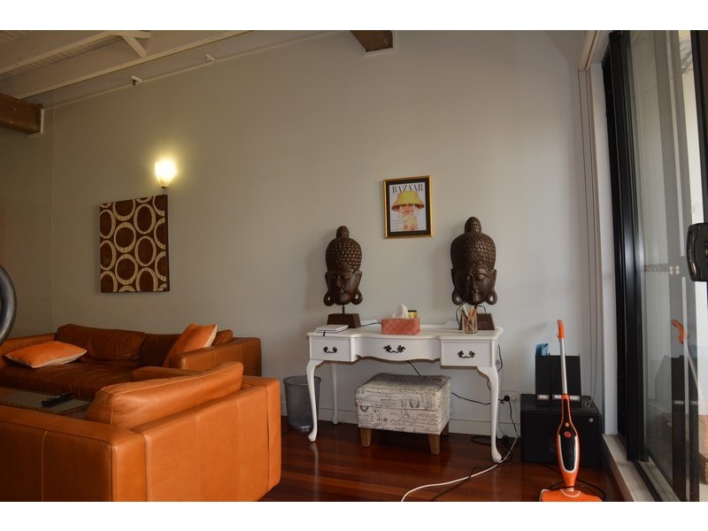 54 Vernon Terrace, Teneriffe QLD 4005