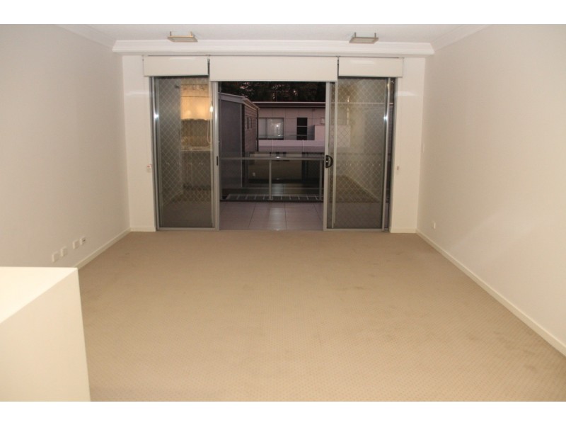 27/125 Bulimba Street, Bulimba QLD 4171