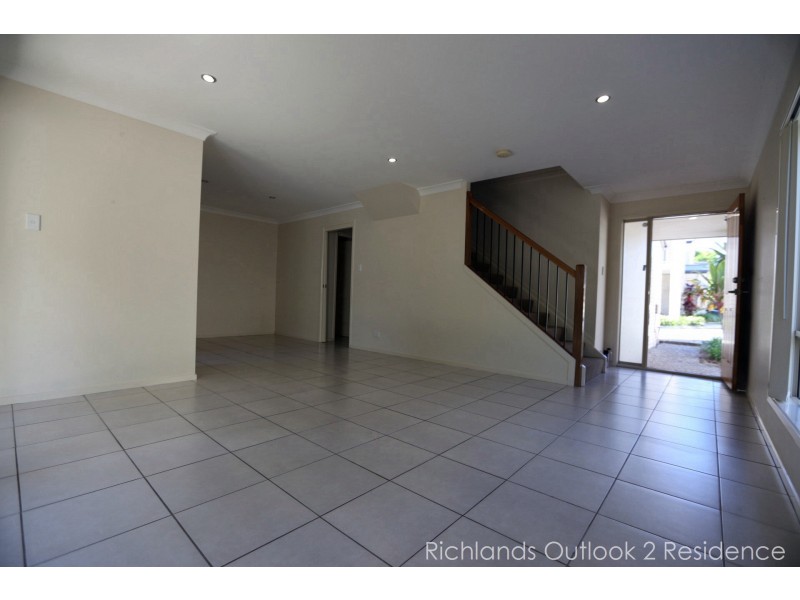 16/83 Old Progress Road, Richlands QLD 4077