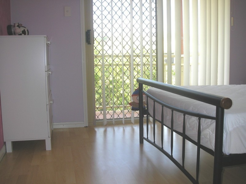 15/100 Bordeaux st, Eight Mile Plains QLD 4113