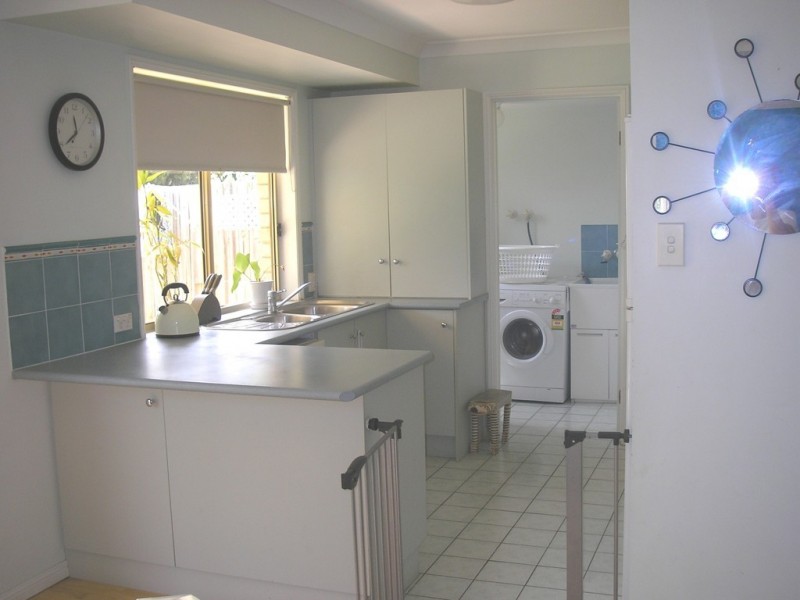 15/100 Bordeaux st, Eight Mile Plains QLD 4113