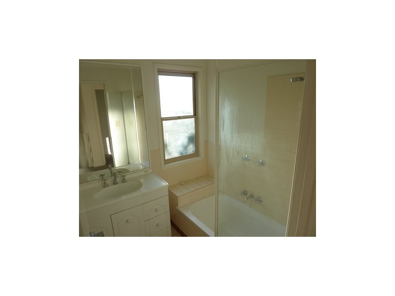 04 -75 Brown St, Labrador QLD 4215