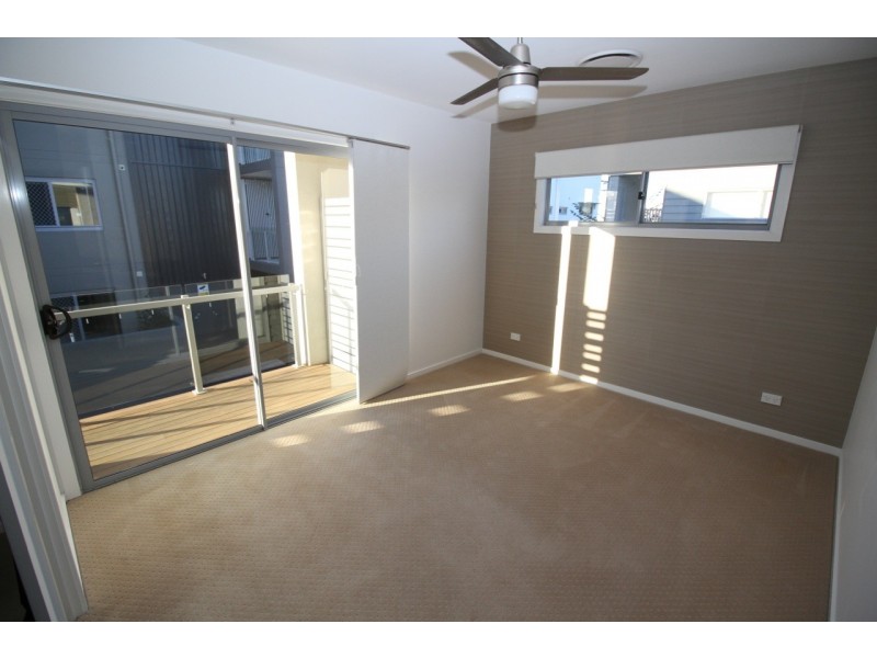 8/125 Bulimba Street, Bulimba QLD 4171