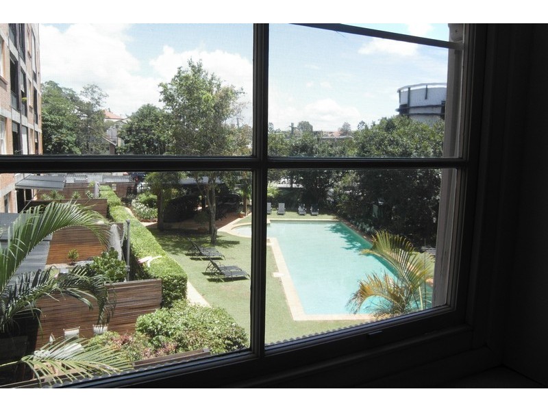 54c Vernon Tce, Teneriffe QLD 4005