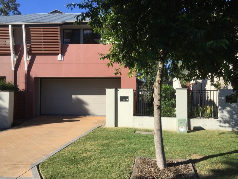 Mount Ommaney QLD 4074