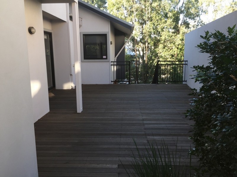 Mount Ommaney QLD 4074