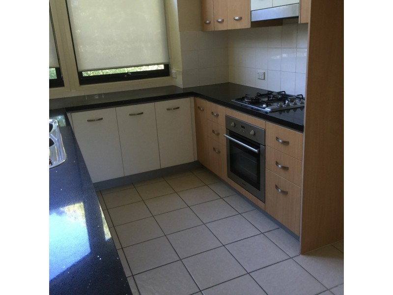 Mount Ommaney QLD 4074