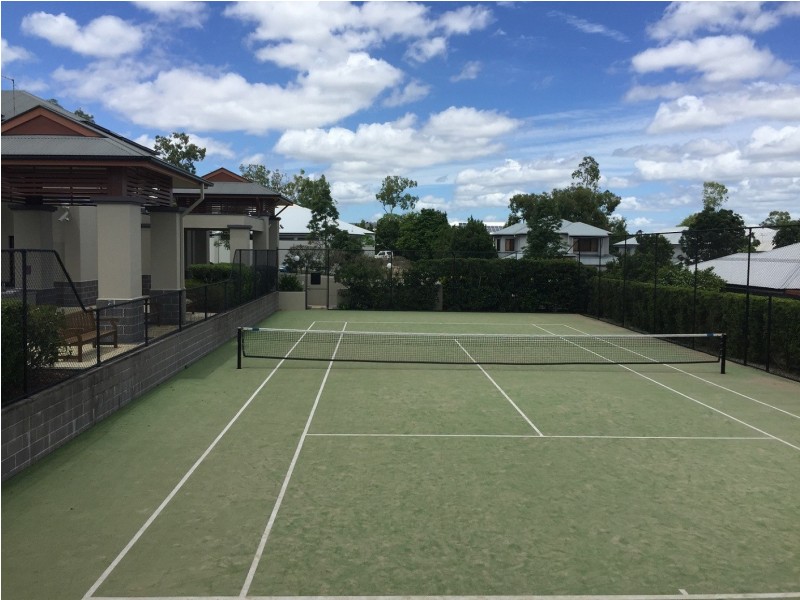 Mount Ommaney QLD 4074