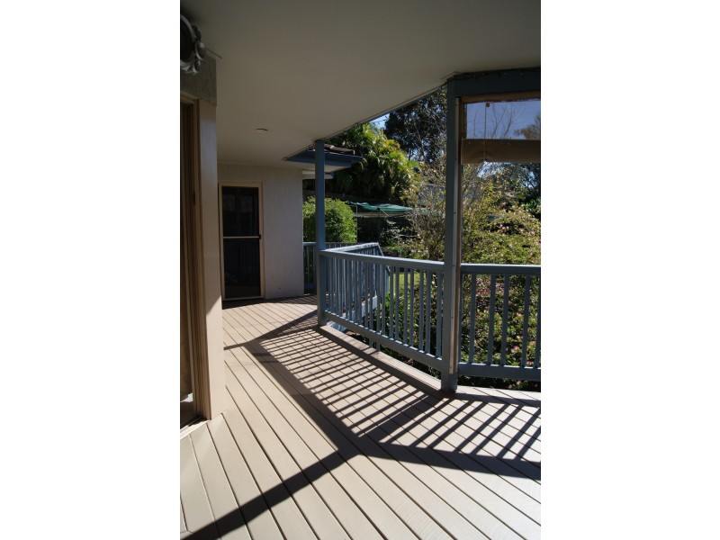 3 Saturn Crescent, Bridgeman Downs QLD 4035