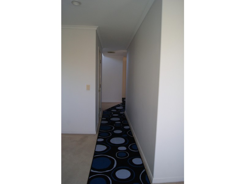 3 Saturn Crescent, Bridgeman Downs QLD 4035