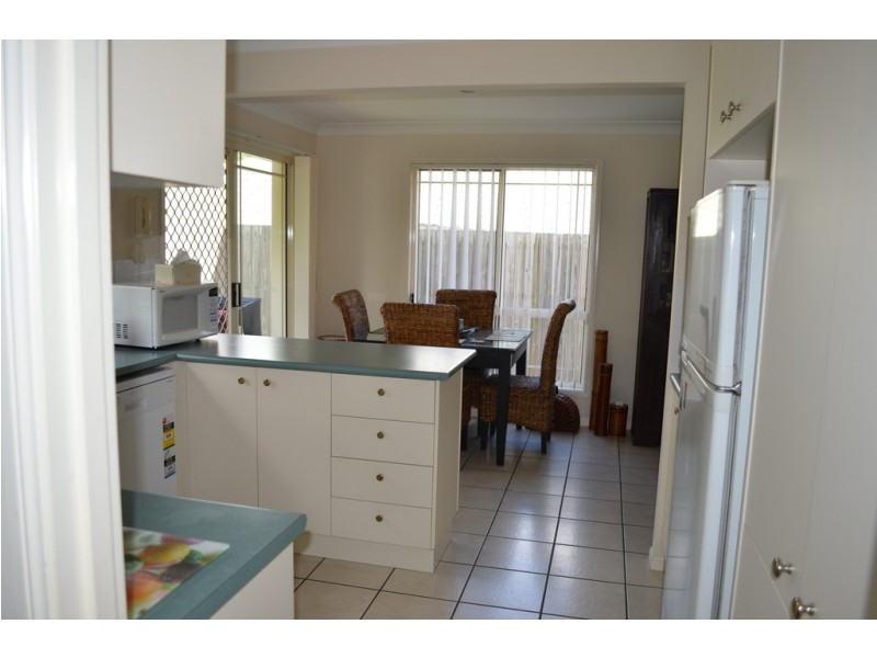 8 A Gemview St, Calamvale QLD 4116