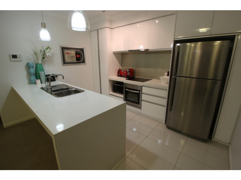 24/125 Bulimba Street, Bulimba QLD 4171