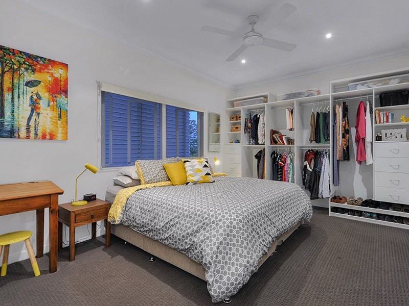 24 Herbert Street, Murarrie QLD 4172