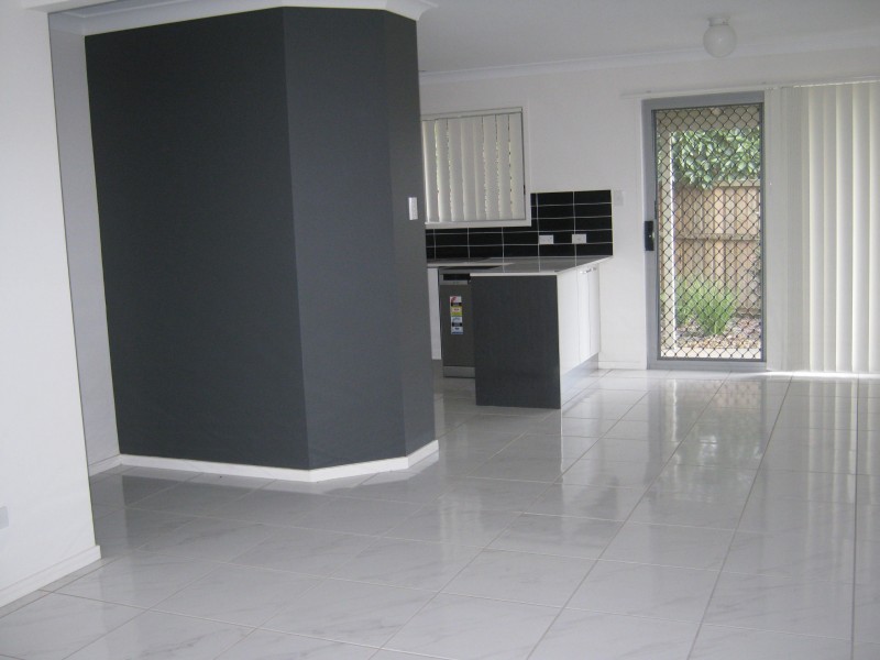 8 / 2 Lavender Drive, Griffin QLD 4503