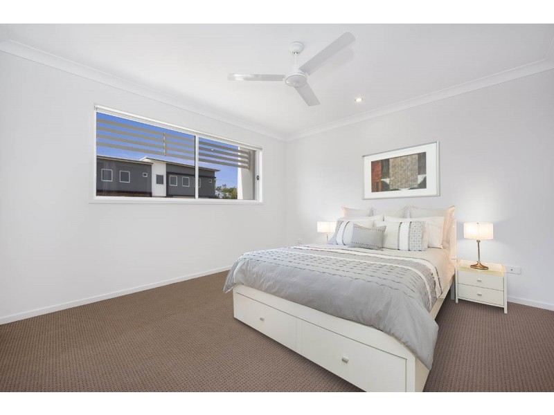 2/35 UPLANDS TCE, Wynnum QLD 4178