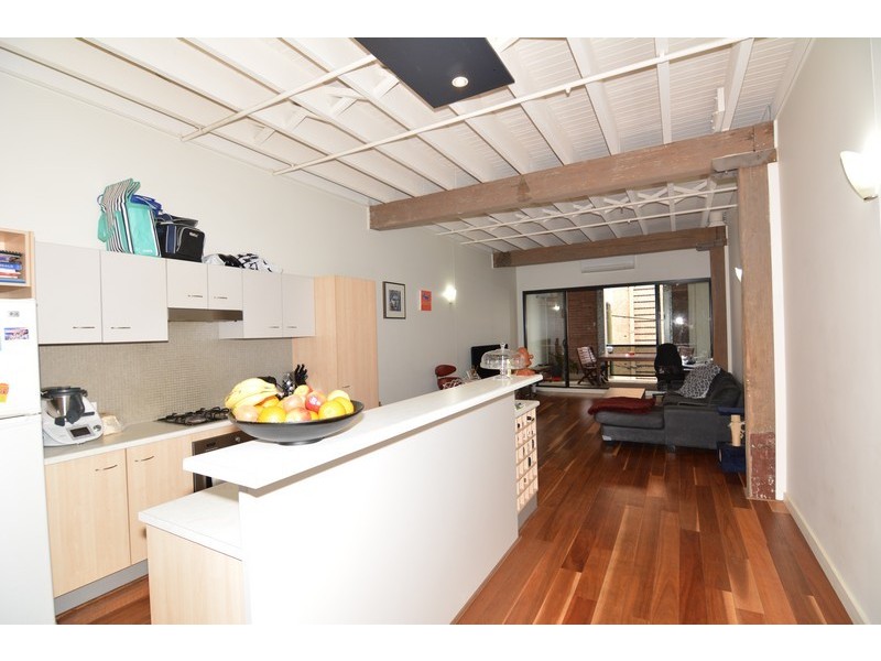 54d Vernon Tce, Teneriffe QLD 4005