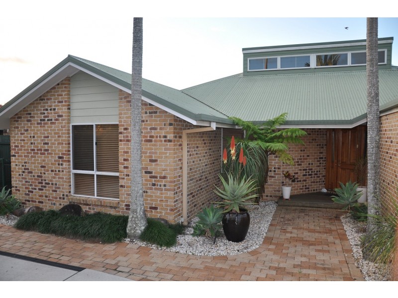 63 Riverhills Road, Middle Park QLD 4074