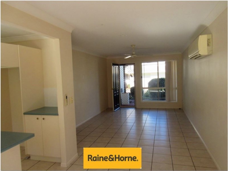 1/8 Gemview St, Calamvale QLD 4116