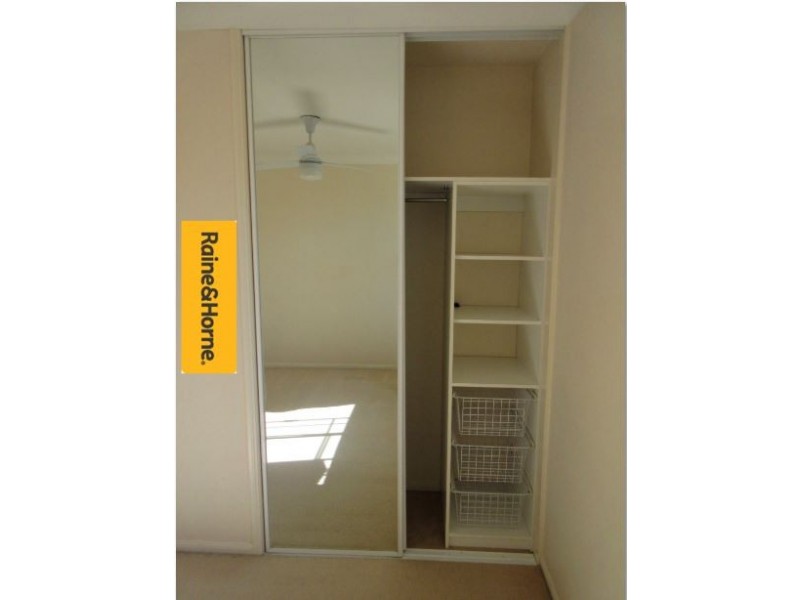 1/8 Gemview St, Calamvale QLD 4116