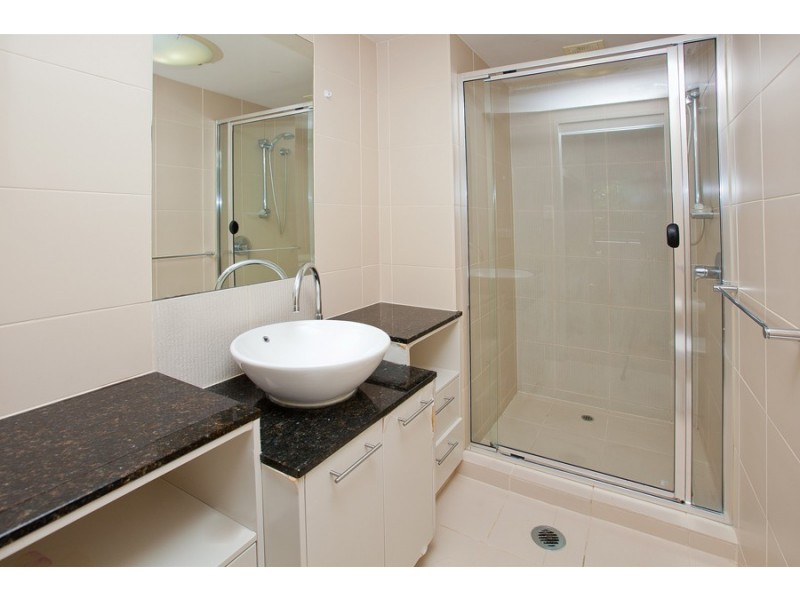 21 Miles Street, Clayfield QLD 4011