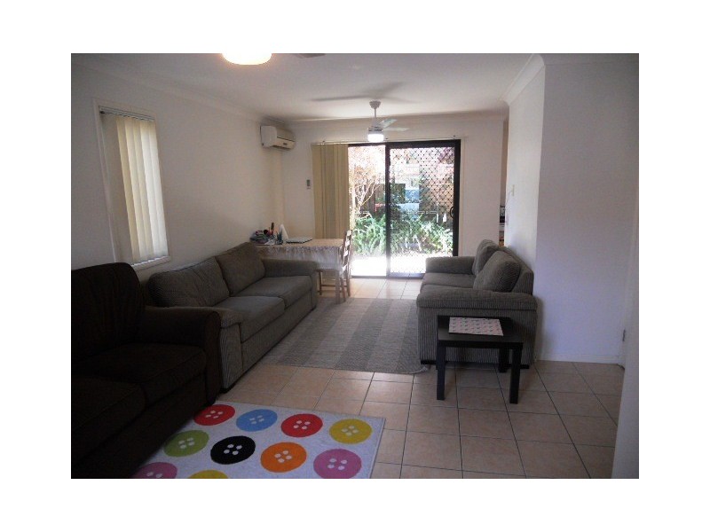 18 Loganlea Road, Waterford West QLD 4133