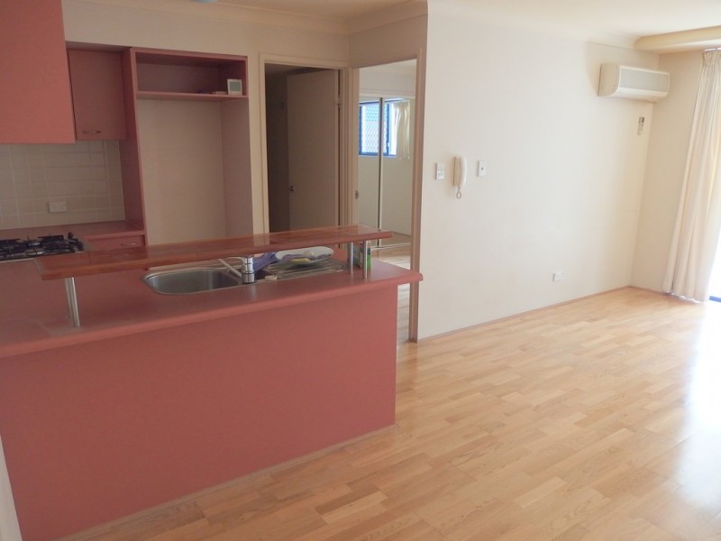 71 Birley St, Spring Hill QLD 4000