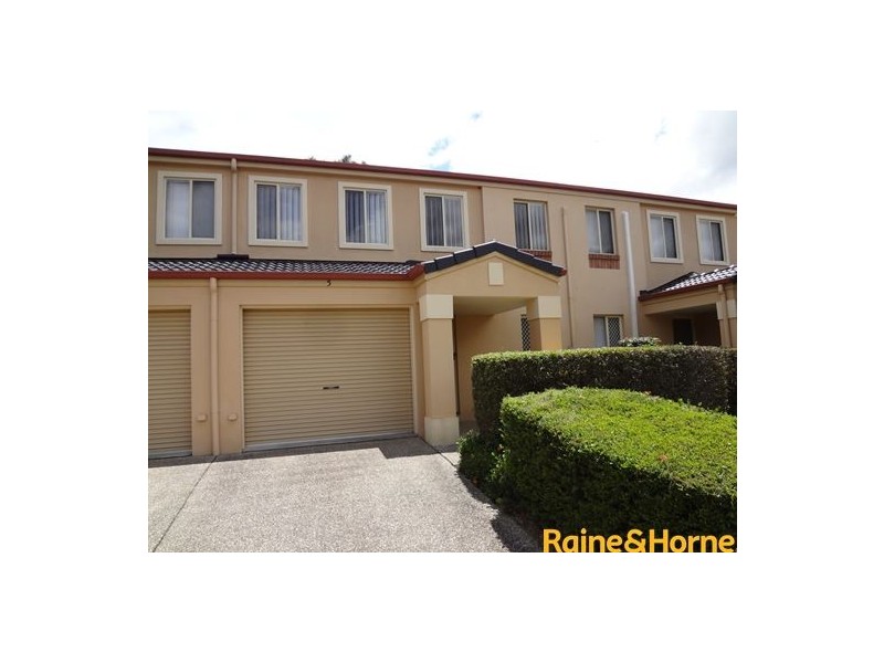 10 Chapman Place, Oxley QLD 4075