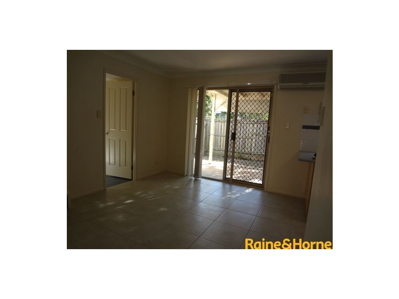 10 Chapman Place, Oxley QLD 4075