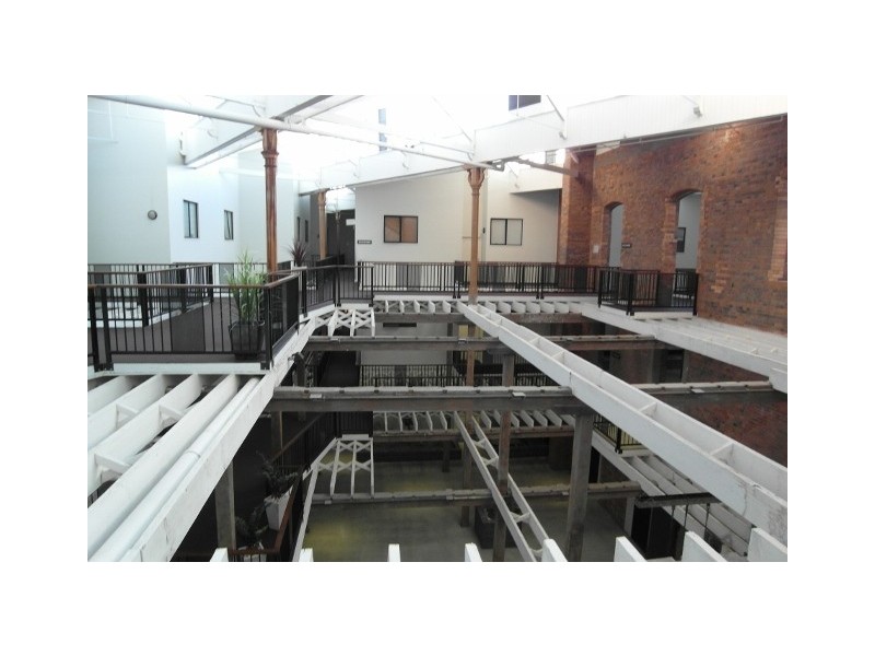 54  a- Vernon Terrace, Teneriffe QLD 4005