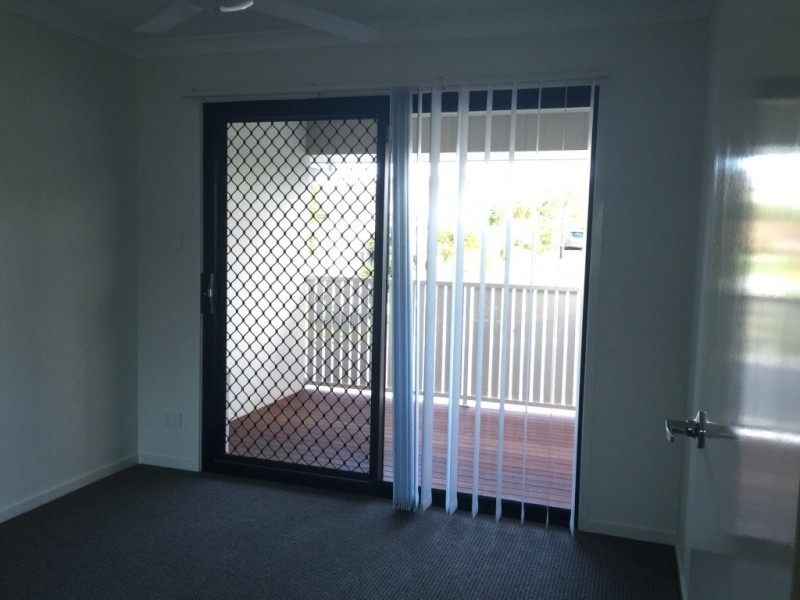 10/14 Lincoln Parade, Springfield Lakes QLD 4300