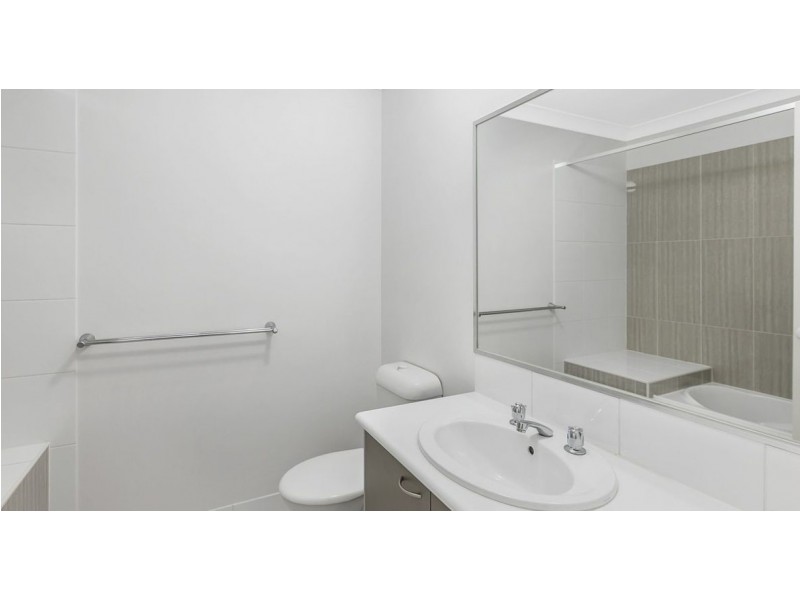 232 Preston Road, Wynnum West QLD 4178