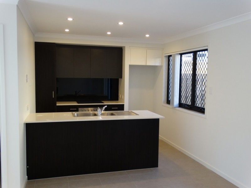 44/14 Lincoln Parade, Springfield Lakes QLD 4300