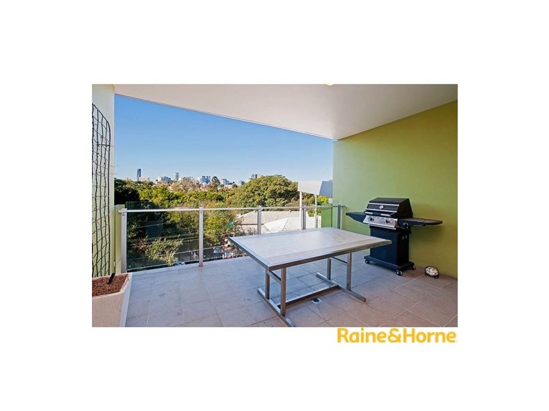 10 Dowse Street, Paddington QLD 4064