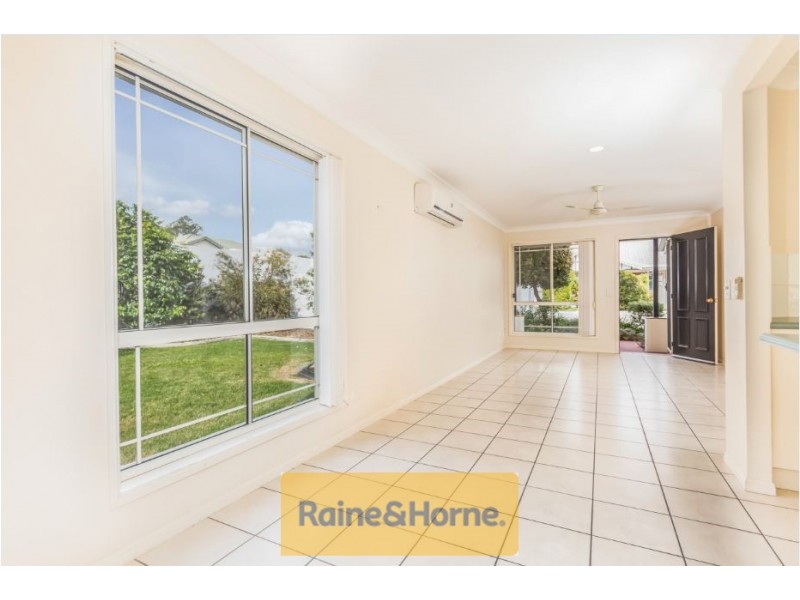 8a Gemview St, Calamvale QLD 4116