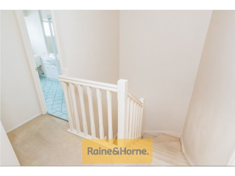 8a Gemview St, Calamvale QLD 4116