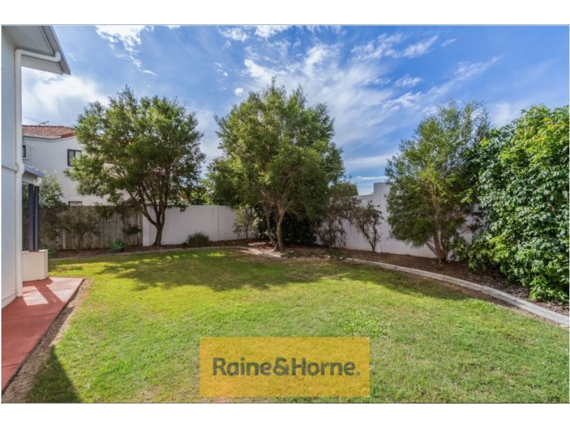 8a Gemview St, Calamvale QLD 4116