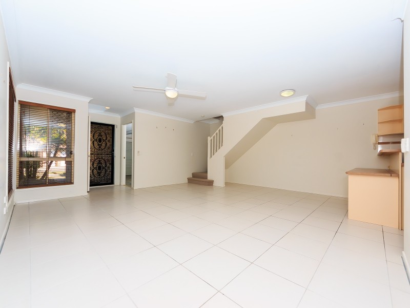 29/21 Leviathan Dr, Mudgeeraba QLD 4213