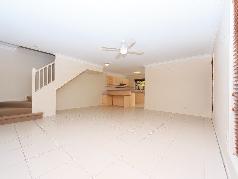 29/21 Leviathan Dr, Mudgeeraba QLD 4213
