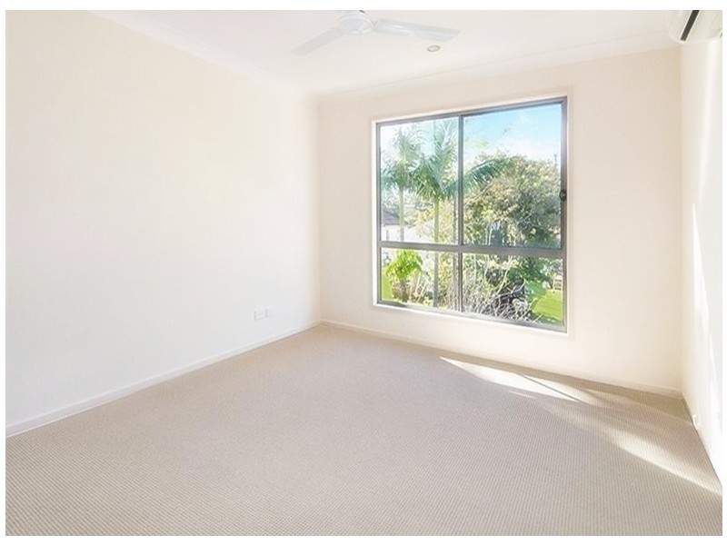 12 Joyce St, Coopers Plains QLD 4108