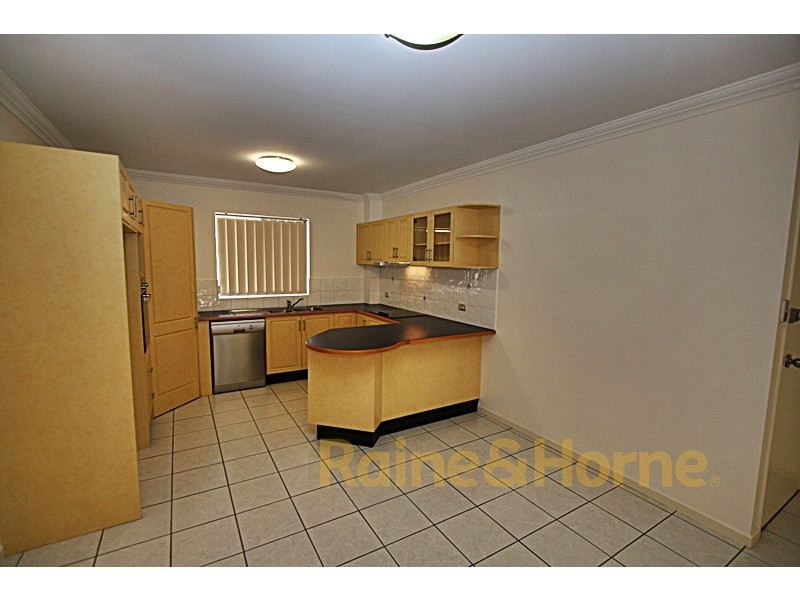 15 Dansie Street, Greenslopes QLD 4120