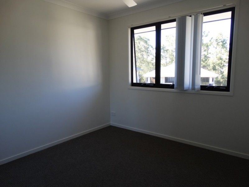 14X Lincoln Parade, Springfield Lakes QLD 4300