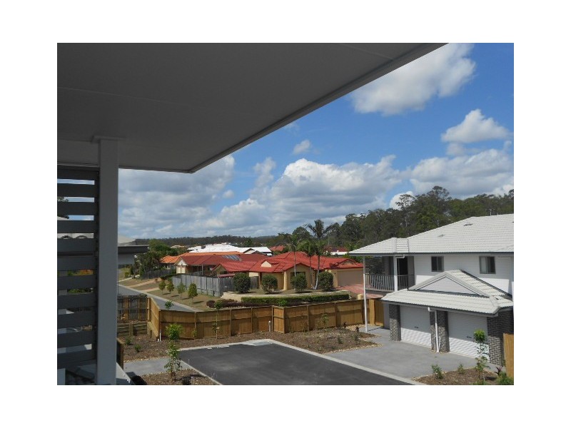 11/1 Gumview street, Albany Creek QLD 4035