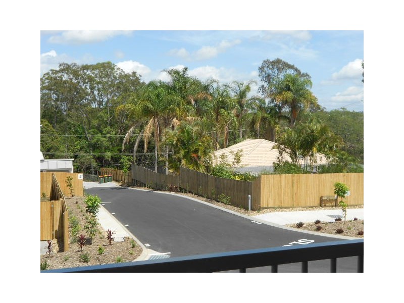 11/1 Gumview street, Albany Creek QLD 4035