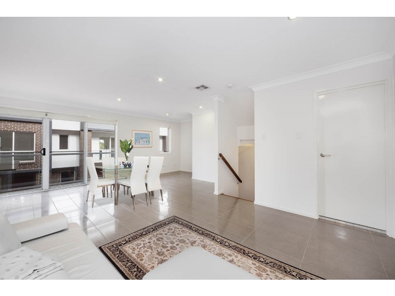 400 TINGAL RD, Wynnum QLD 4178