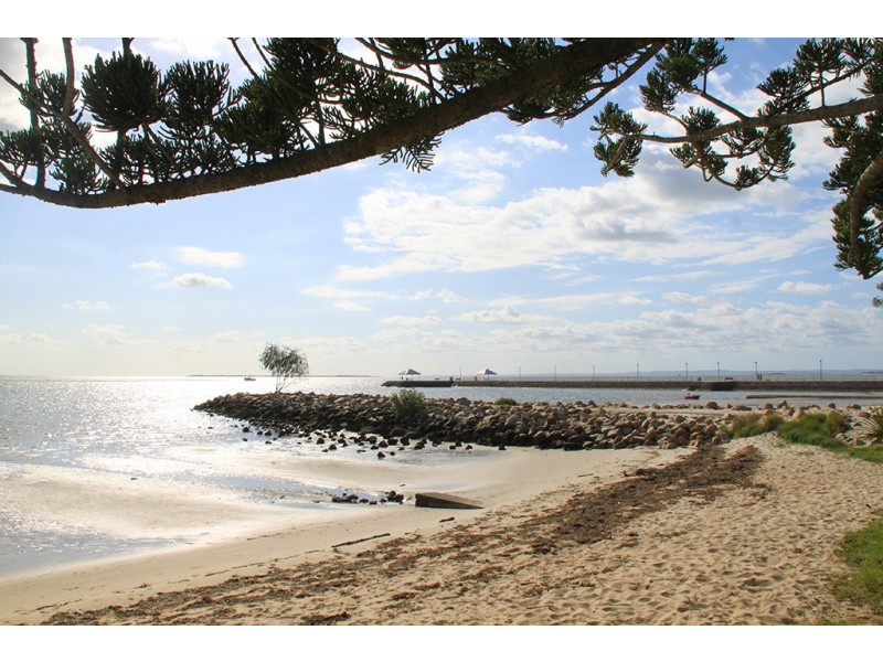 400 TINGAL RD, Wynnum QLD 4178