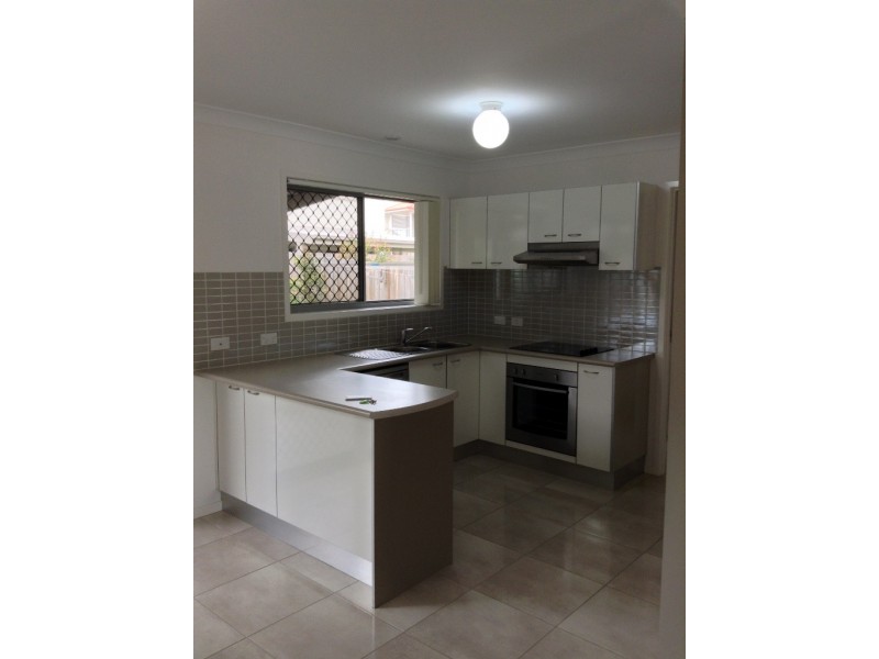 232 Preston Road, Wynnum West QLD 4178