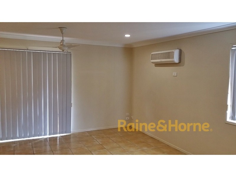 25 Buckingham Place, Eight Mile Plains QLD 4113