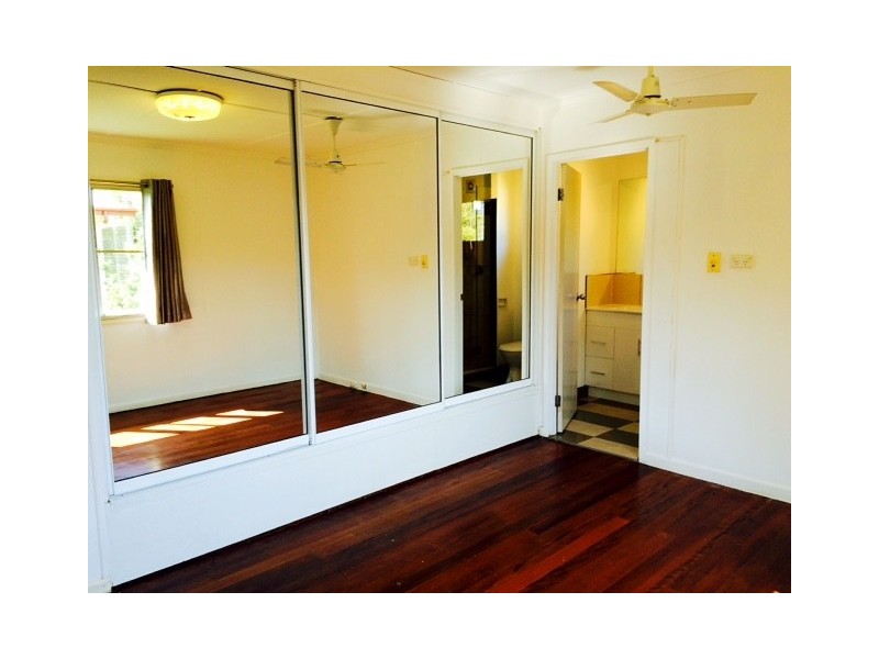 8 Marathon Street, Aspley QLD 4034