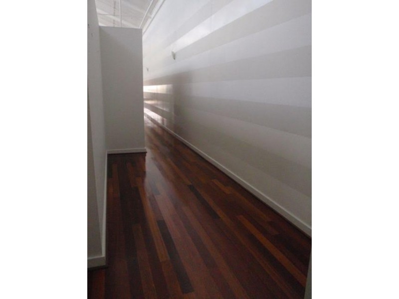 54 f Vernon Tce, Teneriffe QLD 4005