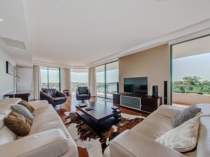 22/10 Park Avenue, Kangaroo Point QLD 4169